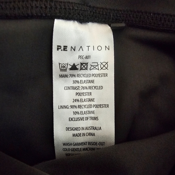P.E Nation Steady Run Leggings Size Small - Picture 11 of 15